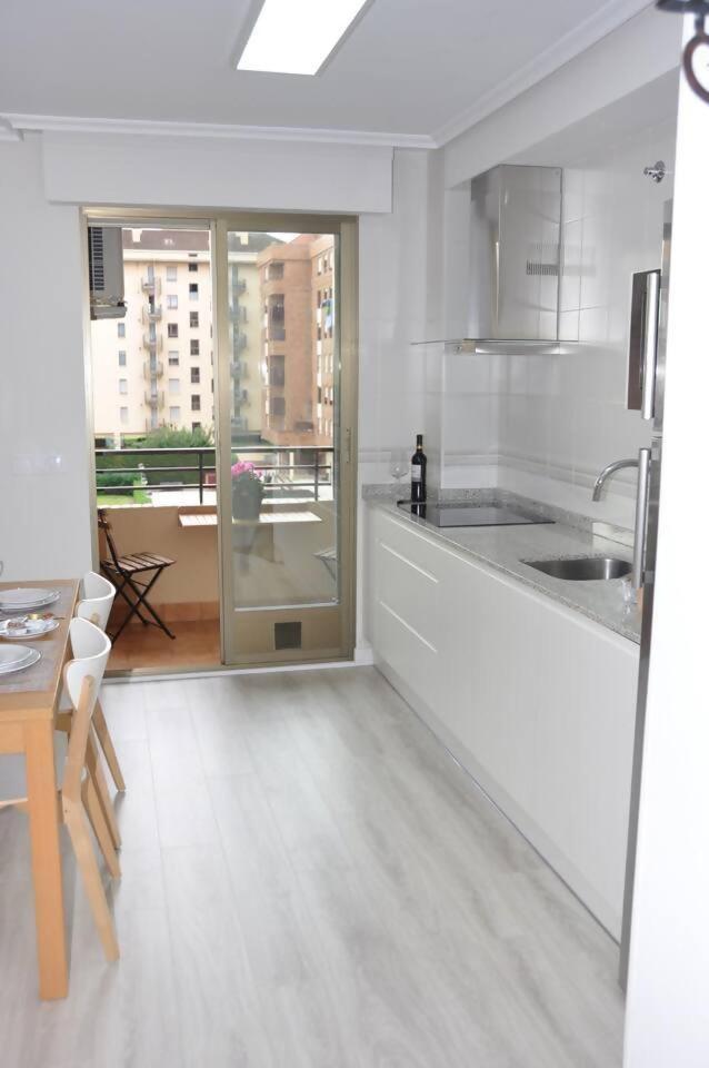 Apto La Estambrera I I Wifi Y Aire Acondicionado Logroño Exterior foto